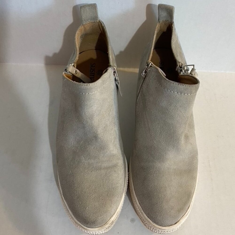 Susina Thick White Soled Light Gray Suede Double Side Zip Boot Sneakers Size 5.5